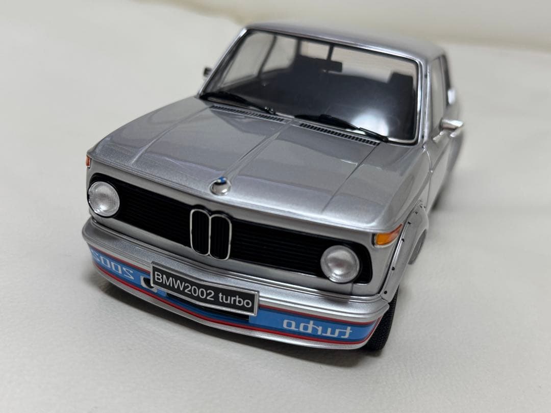 ☆ 京商 BMW 2002 ターボ 1/18 ☆