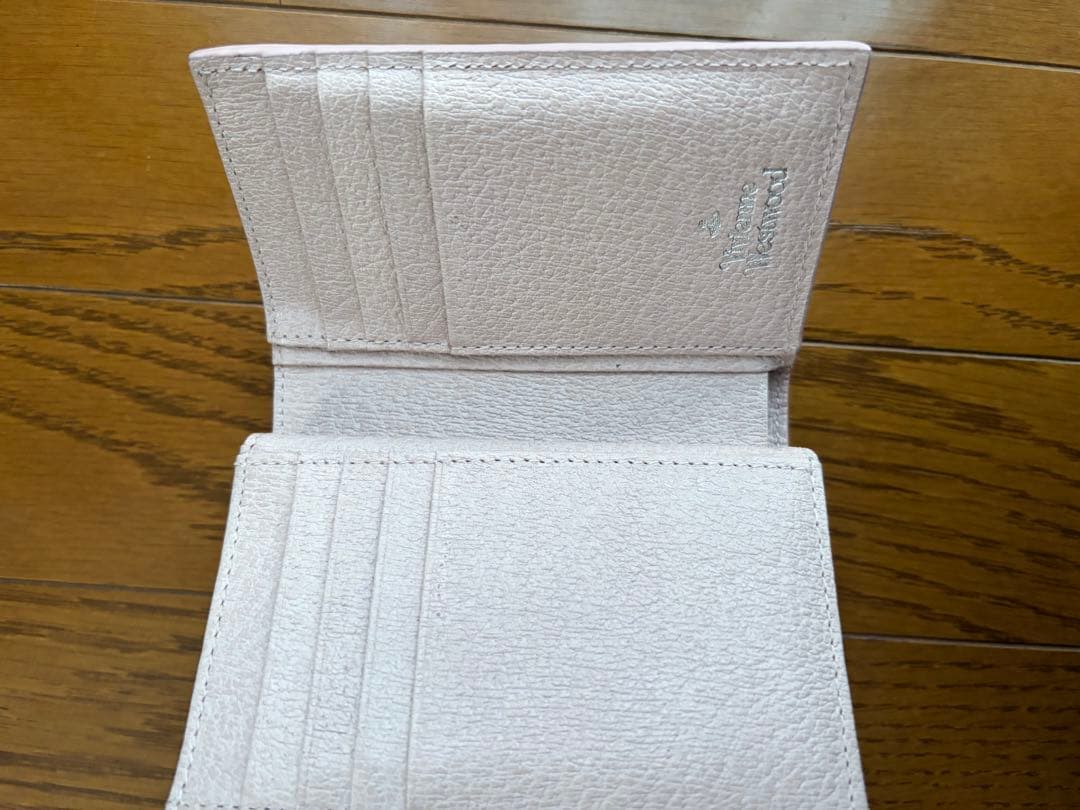 ヴィヴィアンウエストウッド　三つ折り財布