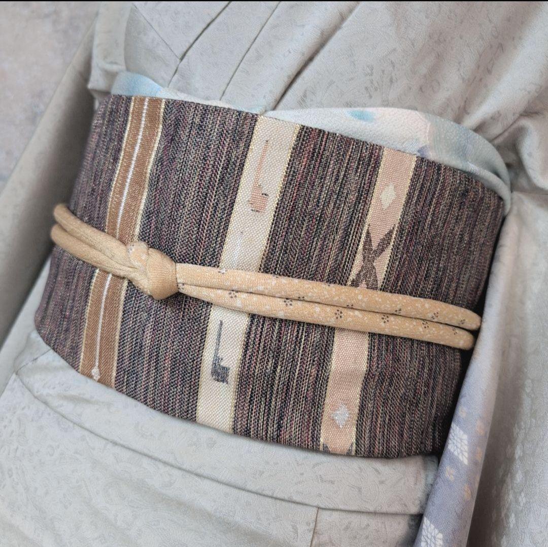 訪問着単品　付下げ正絹　シルバーグレー　パールトーン　幻想　A1r