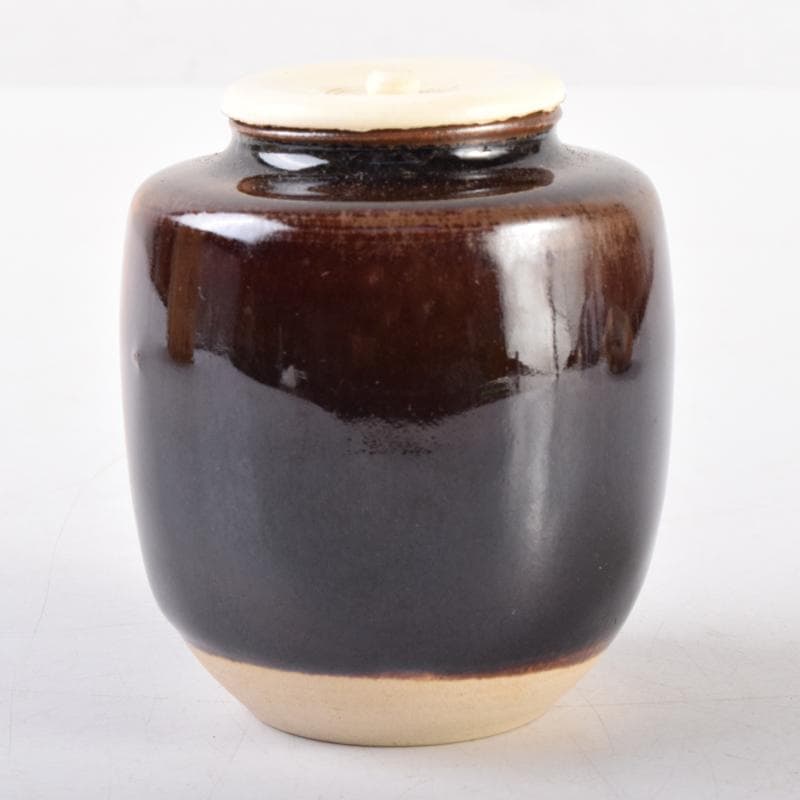 茶道具　尾戸焼　土居庄次造　肩衝茶入　仕覆付　共箱　V　6974