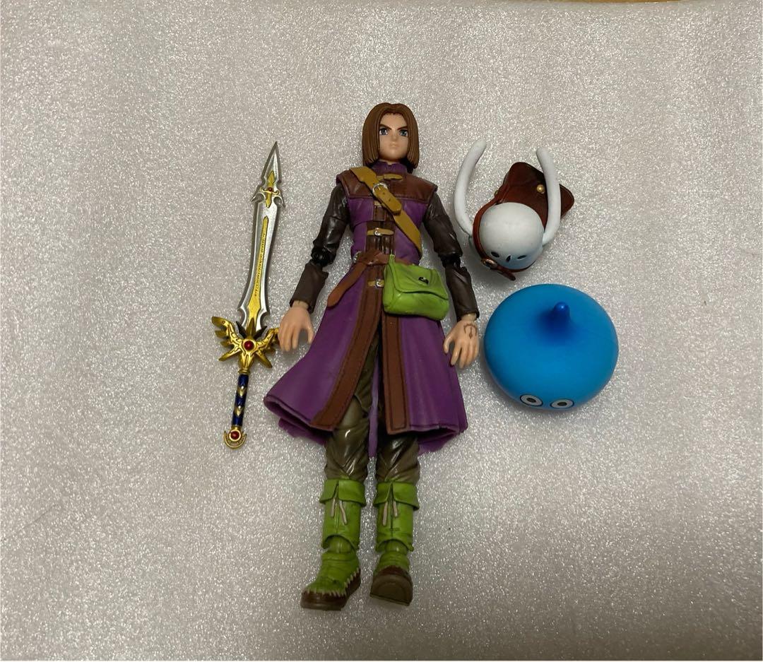 BRING ARTS ドラゴンクエスト11 主人公 勇者 フィギュア　現状品
