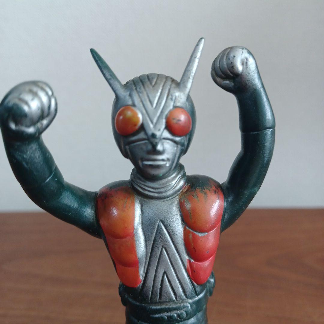 無版権　パチもの　「ライダーマン」風の鉄紺色の希少ソフビ フィギュア