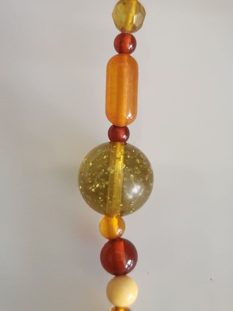 ラストセール！バルティックアンバーネックレス(琥珀)　ミックスサイズ　輸入