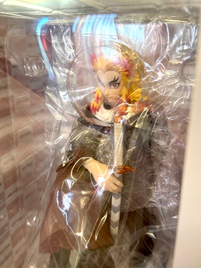 ANIPLEX 煉獄杏寿郎 ノンスケールフィギュア 新品 洋服 洋装