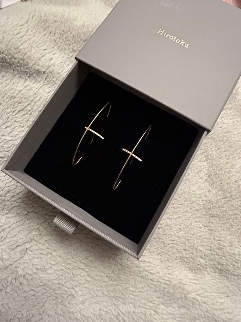 お値下げ中！HIROTAKA ダイヤモンド フローティング ピアスLサイズ