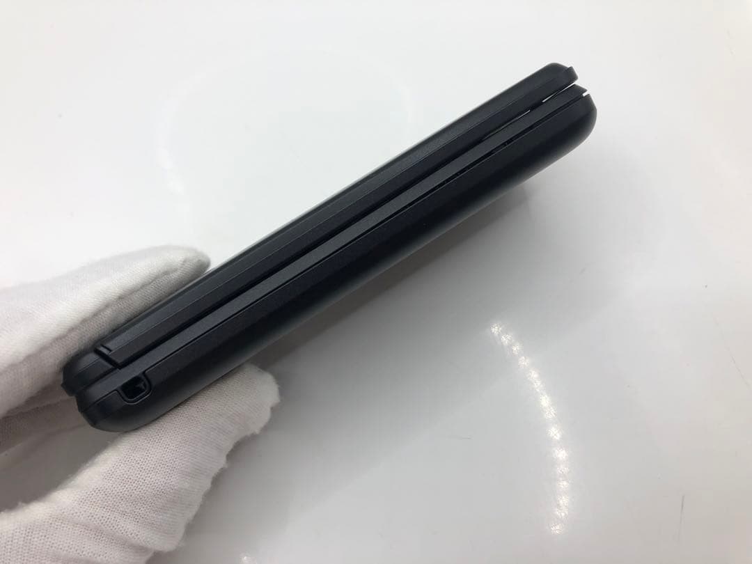 【SIMロック解除済 】au GRATINA KYF42 ブラック