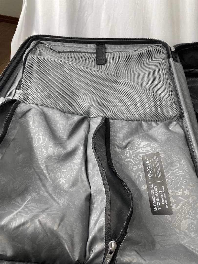 アメリカンツーリスター キャリーケース キュリオ Curio スピナー75/28