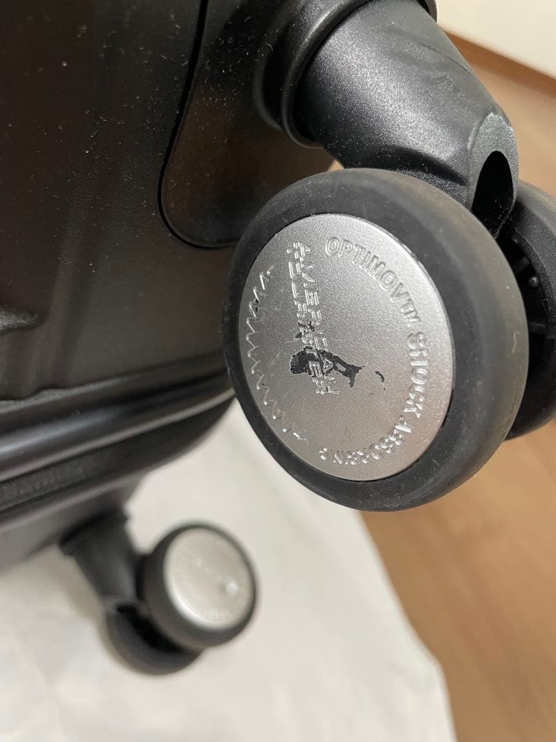 アメリカンツーリスター キャリーケース キュリオ Curio スピナー75/28