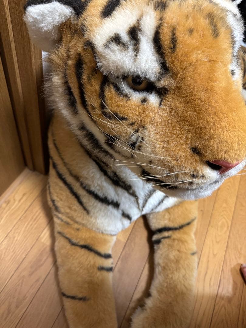 虎　トラ　超巨大ぬいぐるみ　リアル　約250cm