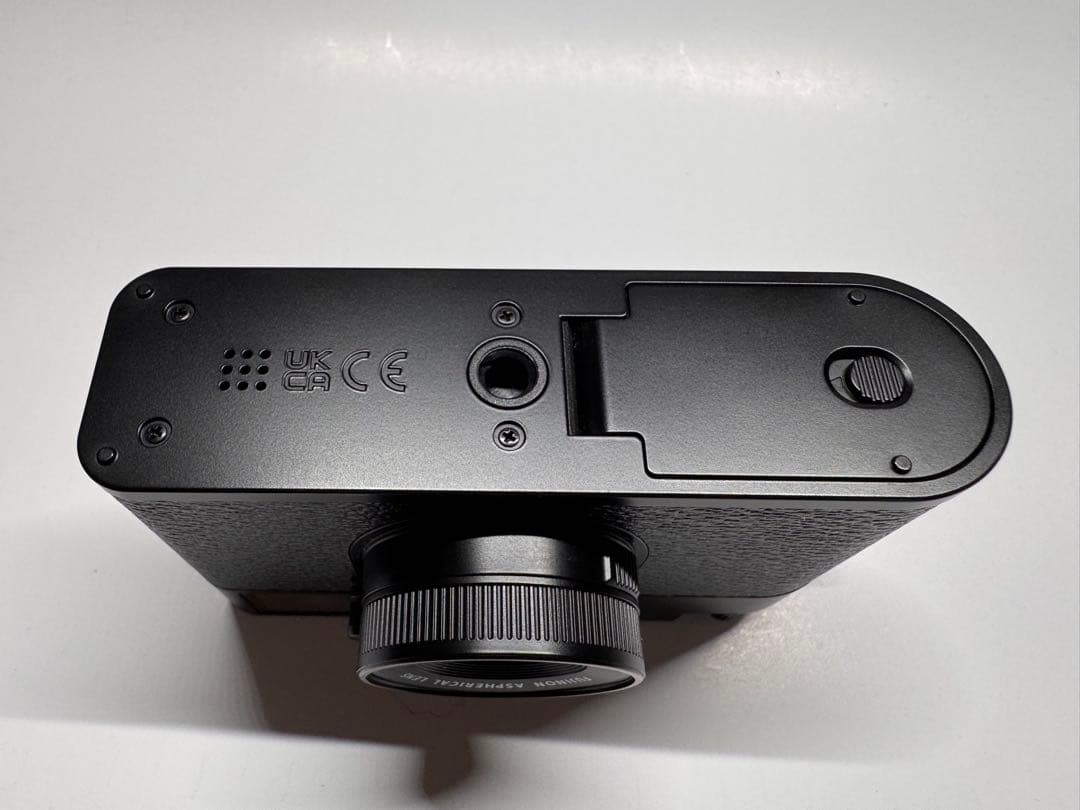 Fujifilm X-half X-HF1-B ブラック(多数パーツ付き)