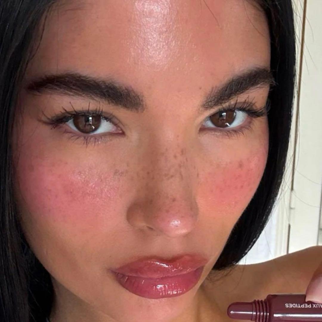 RHODE DATE CAKE ポケット ブラッシュ+ PBJリップ