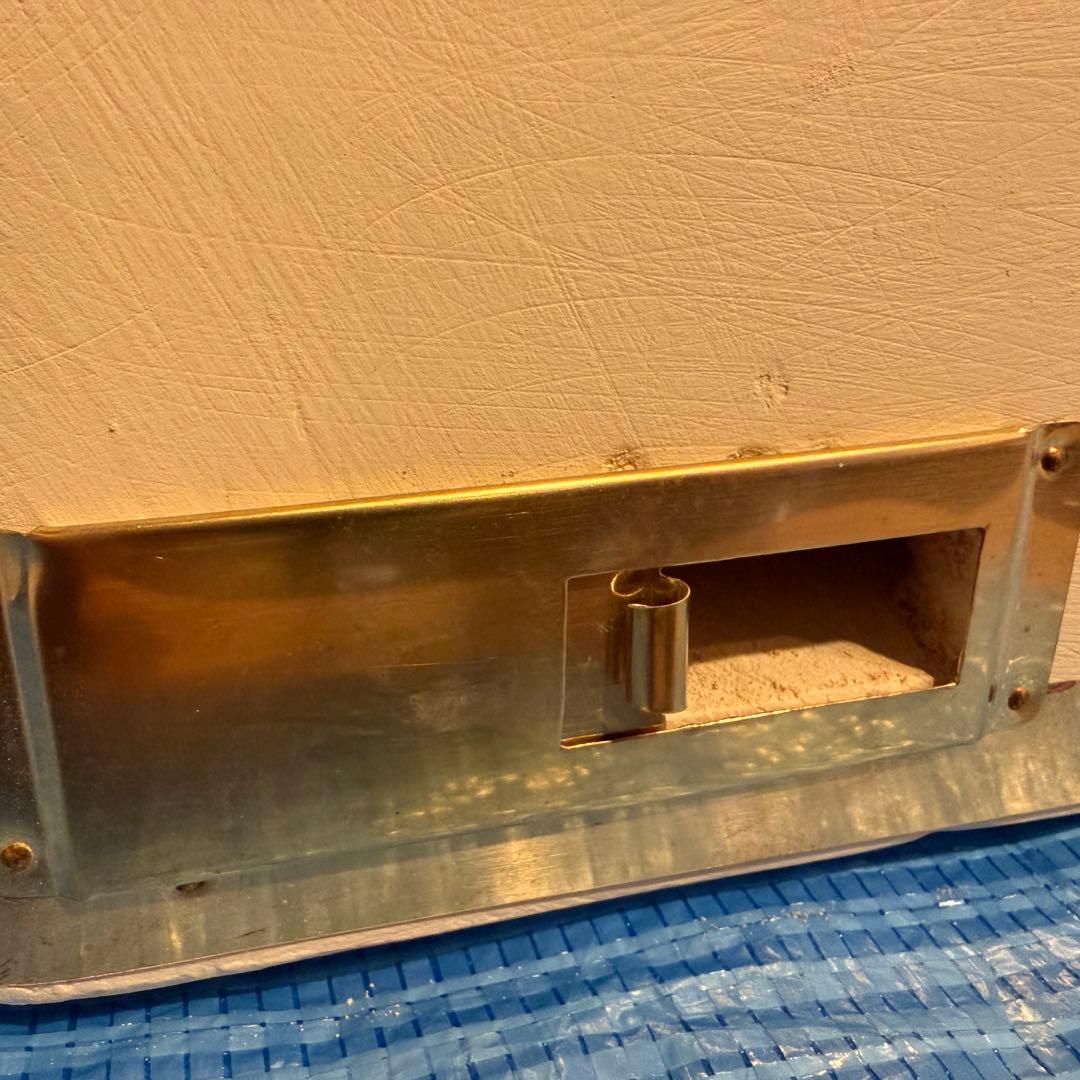 【未使用品】丸和工業製 天然切り出し大判七輪 角形 網2枚付き