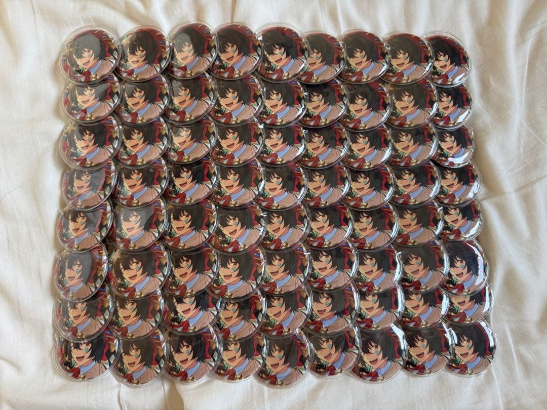 【最終値下げ】あんスタ　朔間凛月　缶バッジ