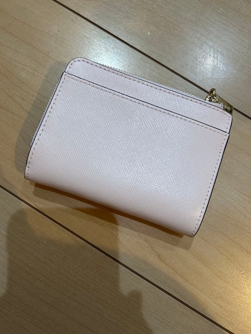 愛*彩様 Kate Spade ハートモチーフ 二つ折り財布