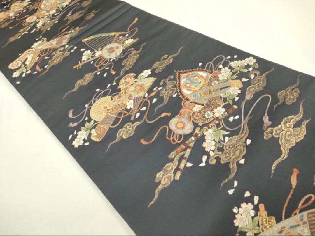 【美品】袋帯 六通柄 唐織