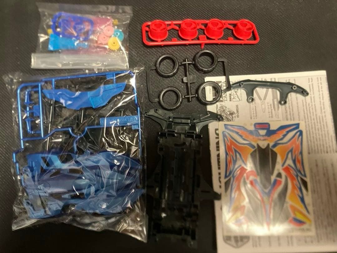 未組立 タミヤ エアロミニ四駆 ライトニングマグナム & ライジングトリガー