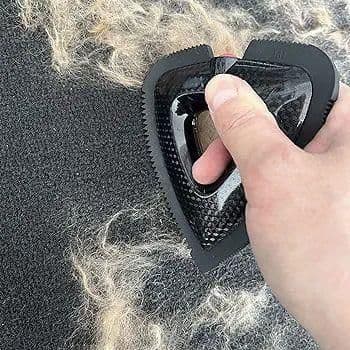 ペットヘアリムーバー 糸くず取り 再利用可能 犬と猫の毛リムーバーローラー