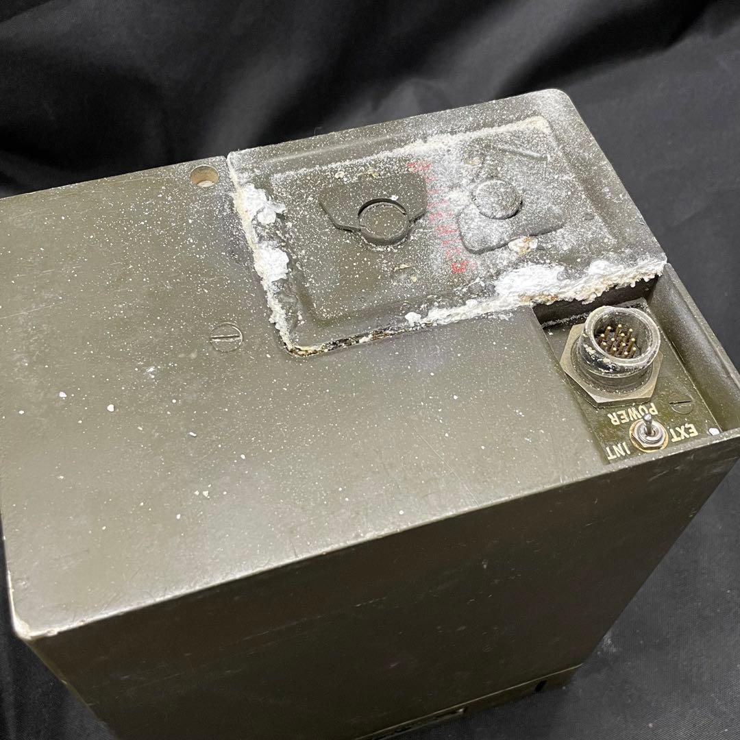 B2【used】VHF受信機　アメリカ軍　　ミリタリー　レシーバー　ラジオ