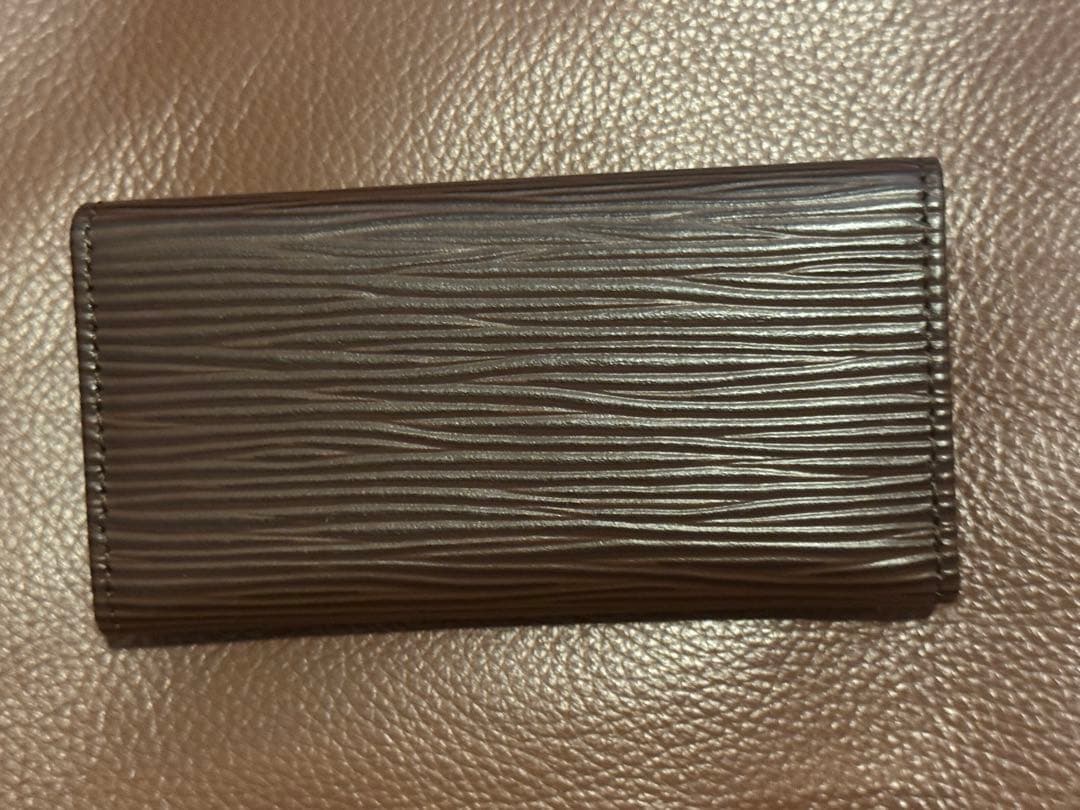 未使用！ルイ・ヴィトンエピキーケースモカブラウン