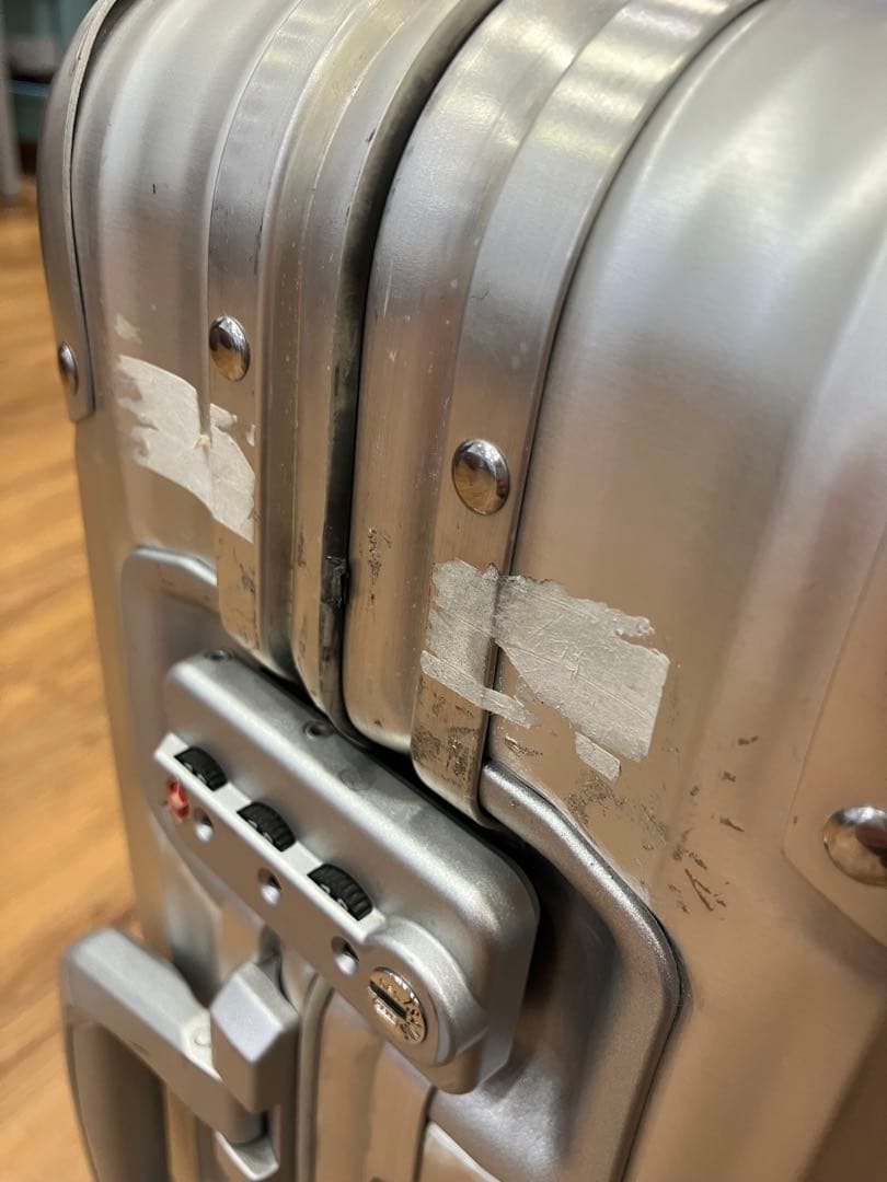 【RIMOWA】 トパーズ 32L 2輪