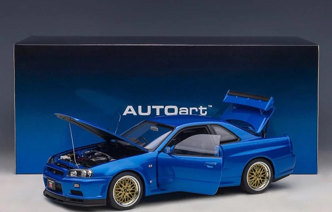 新品 1/18 オートアート スカイライン GT-R R34 Vスペック II