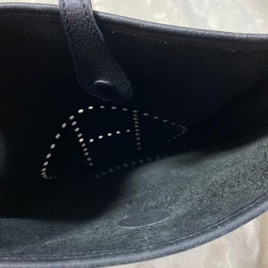 ブラック レザー ショルダーバッグ