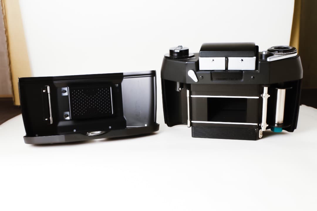 【美品】EXA 1c フィルム一眼レフカメラ ドイツ製　＃1