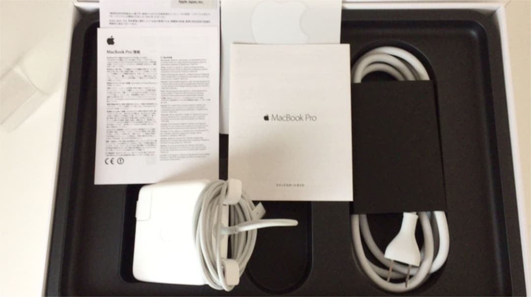 Macbook Pro Retina 13 2015 液晶パネル交換済