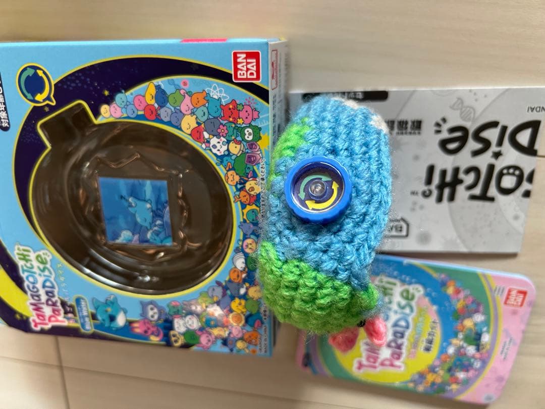 たまごっちパラダイス本体（ブルー ） と手作りカバー
