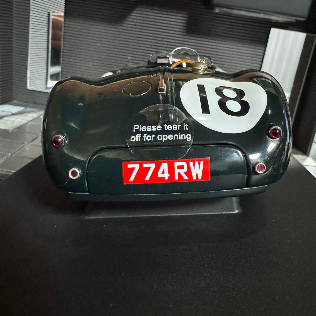 絶版 未展示品 オートアート 1/18 ジャガー Cタイプ レーシンググリーン