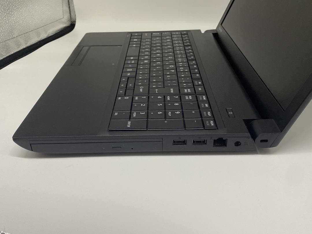 【東芝】爆速 Corei7/新品SSD256GB ノートパソコン B4