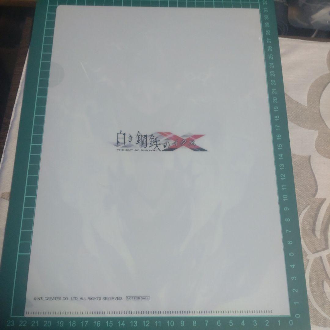 白き鋼鉄のX クリアファイル　 RoRo（ロロ）