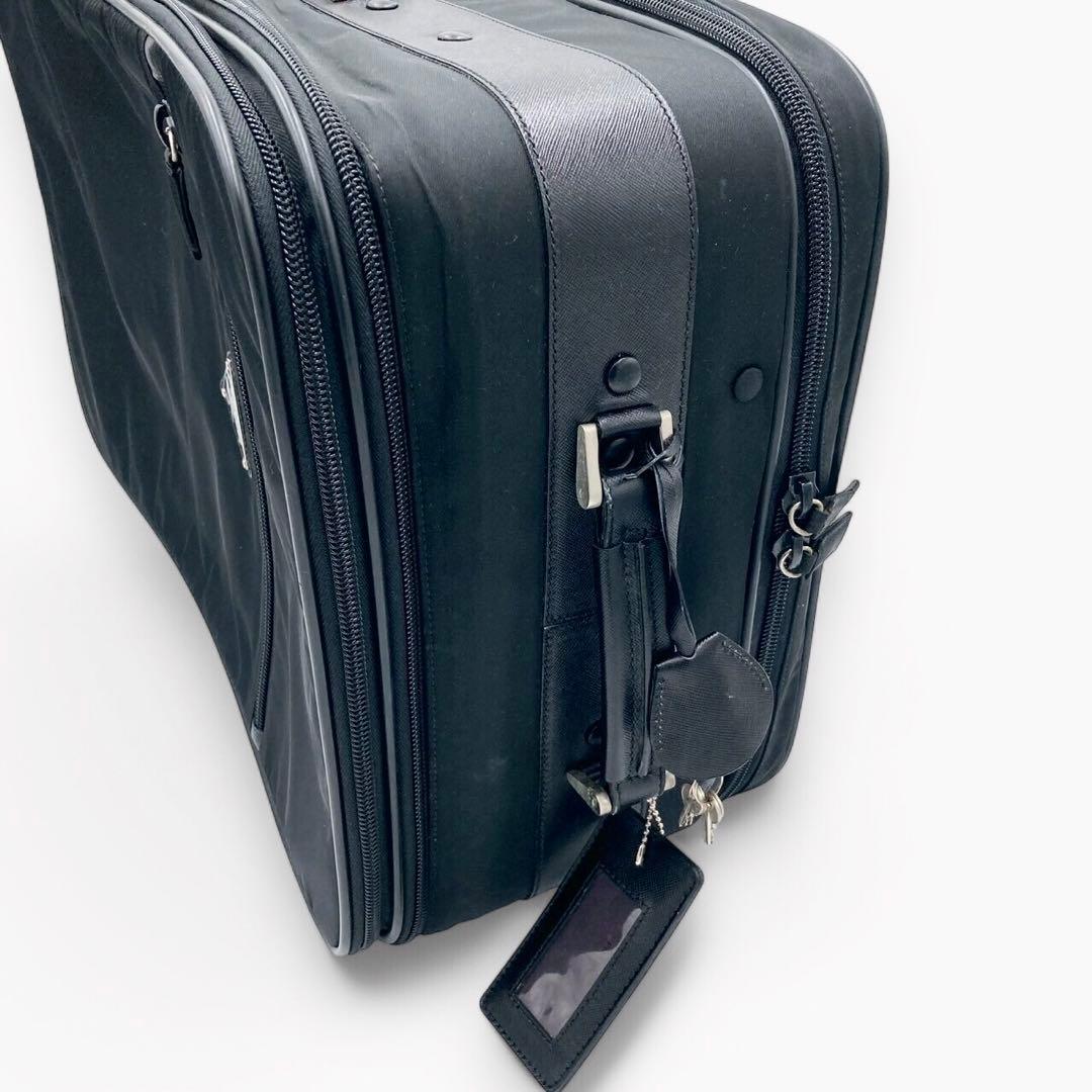 プラダ ナイロンキャリーケース キャリーバッグ ブラック