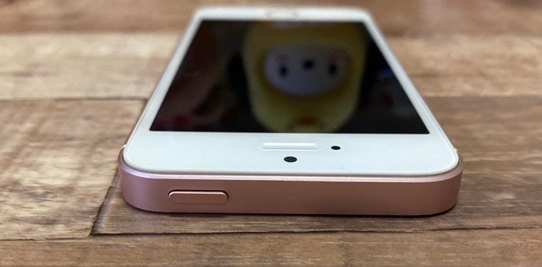 Apple iPhone SE ローズゴールド SIMフリー 32GB
