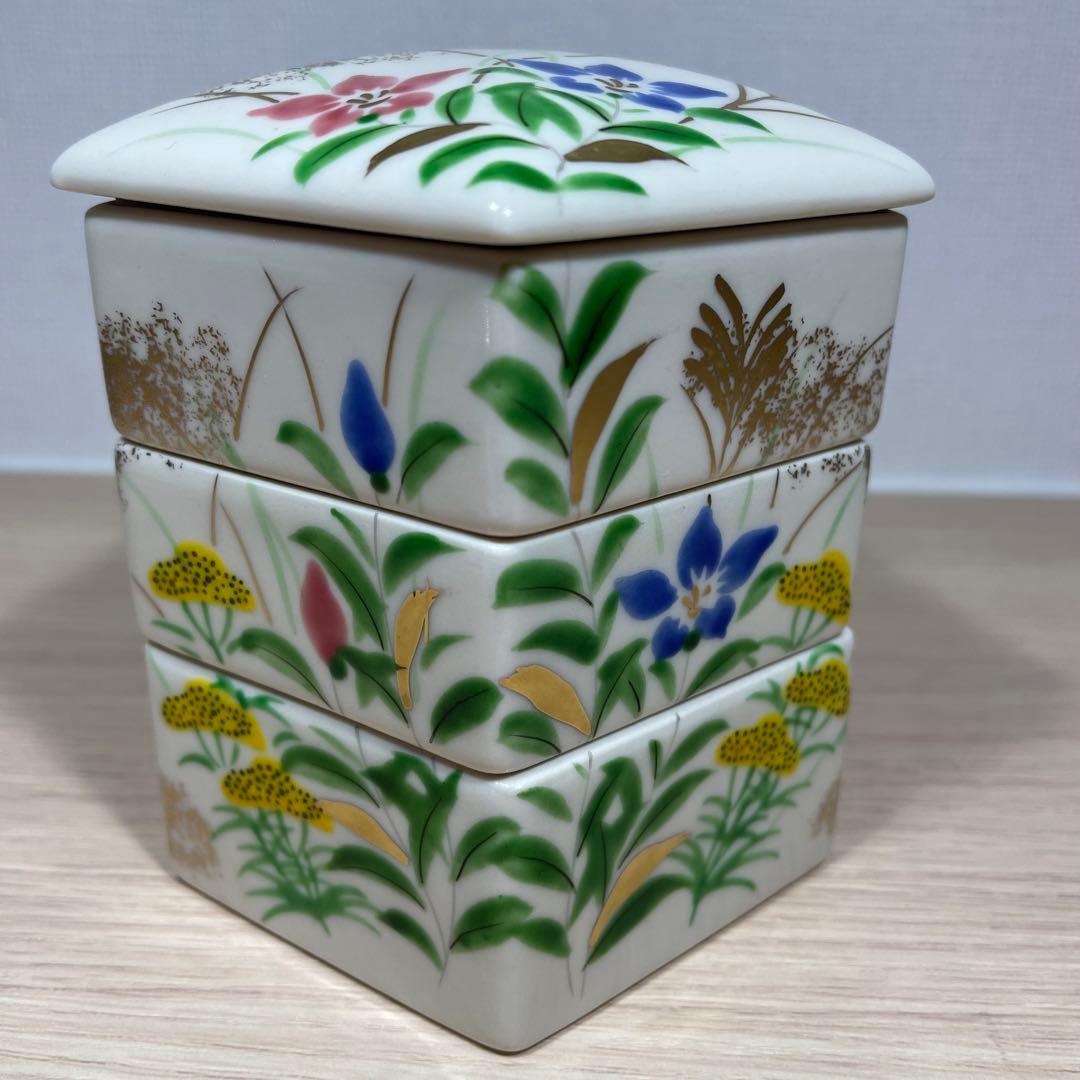 値下げ【昭和】五角形　陶器　三段　かさね重　合格縁起物