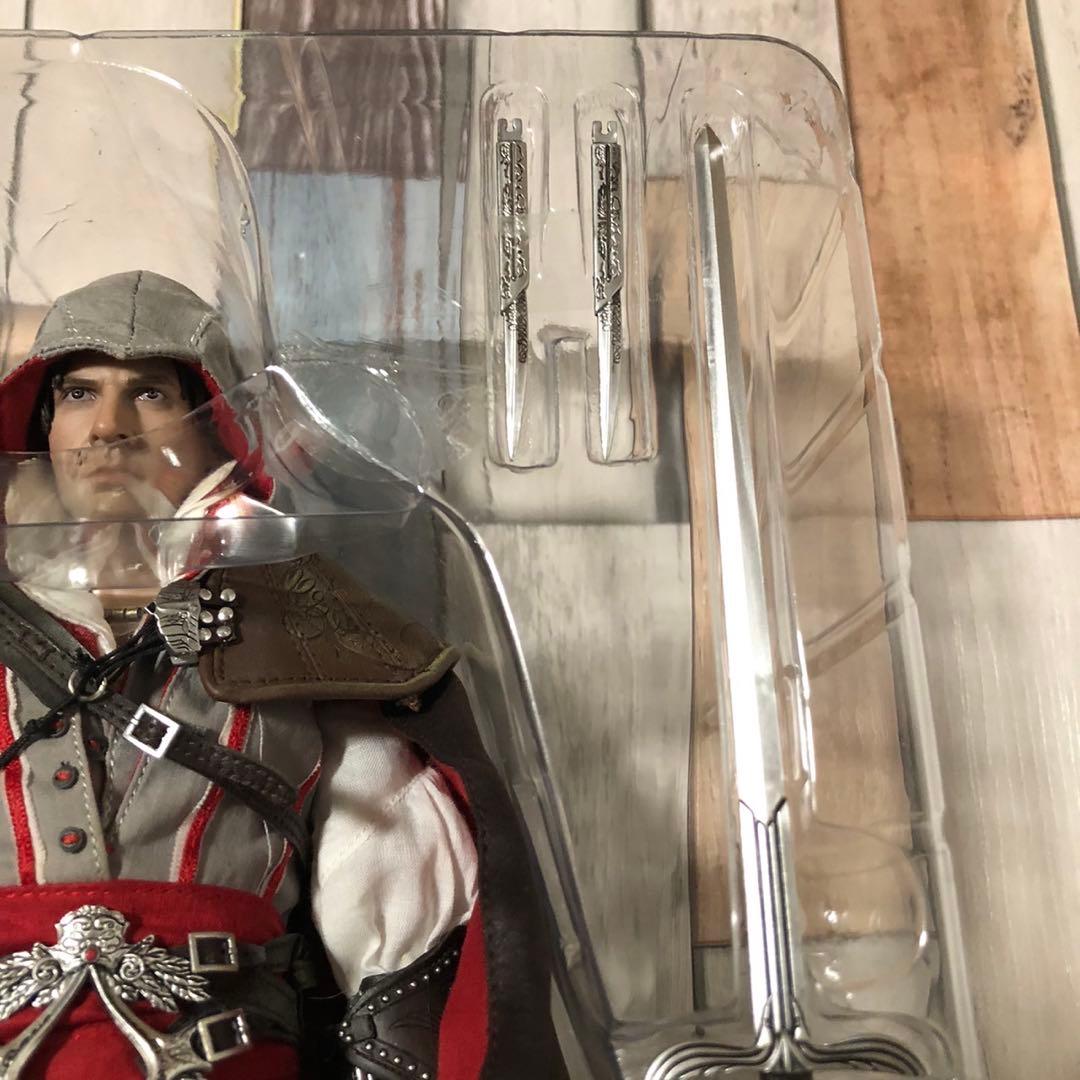 ホットトイズ　アサシンクリード　フィギュア　エツィオ　HOT TOYS Ezio