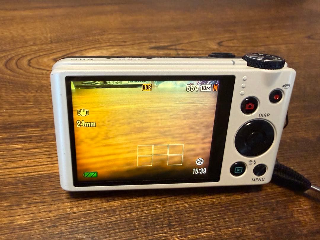 CASIO EXILM EX-ZR100 デジタルカメラ　動作確認済