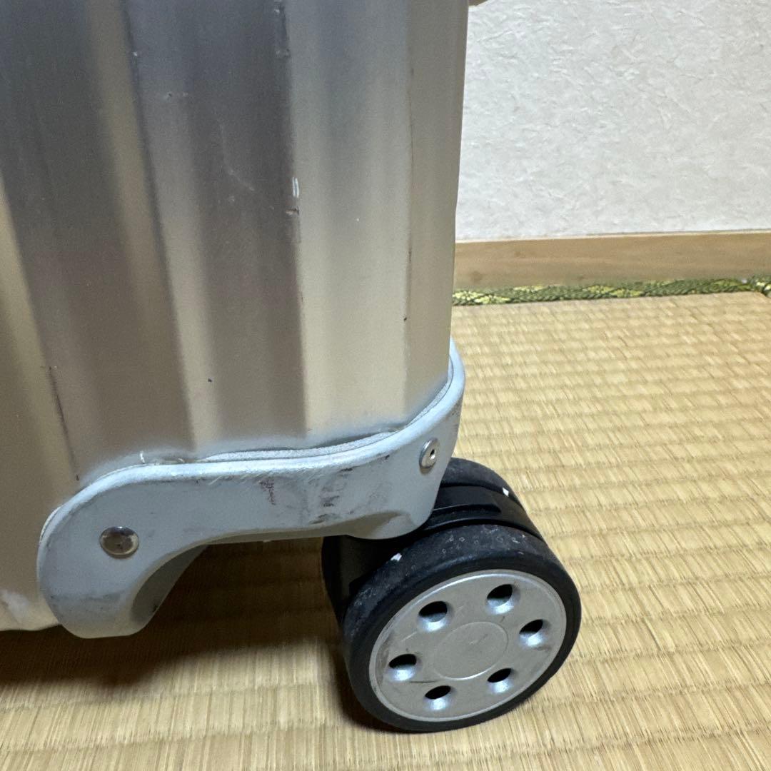 RIMOWA リモワ　トパーズ　4輪　45Ｌ