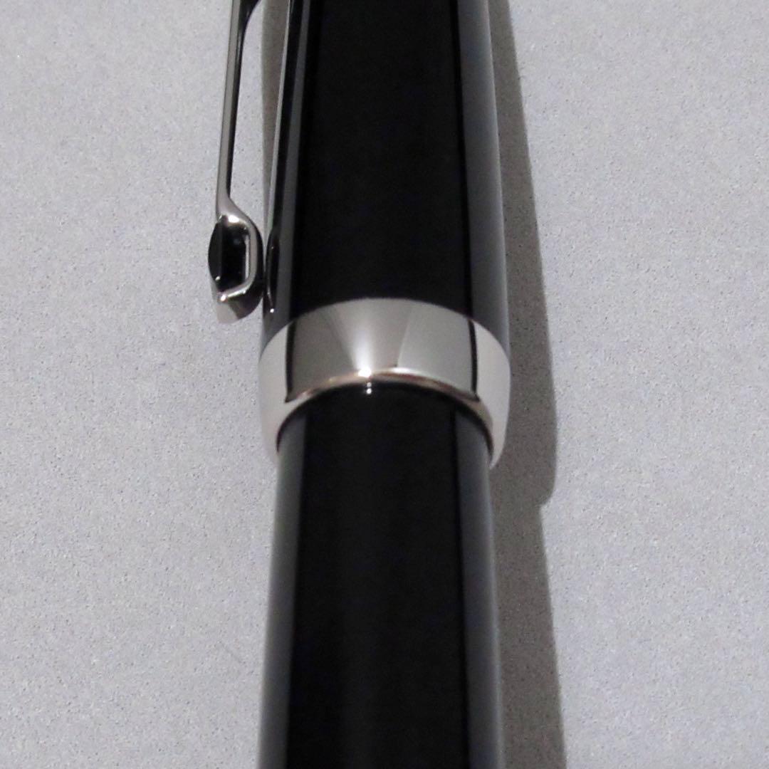 モンブラン ローラーボール ボエム プラチナ色 ノワール 5098