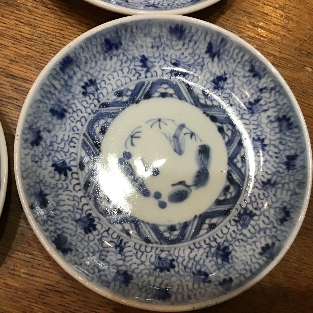 成化年製　古伊万里染付け　微塵唐草　　小皿