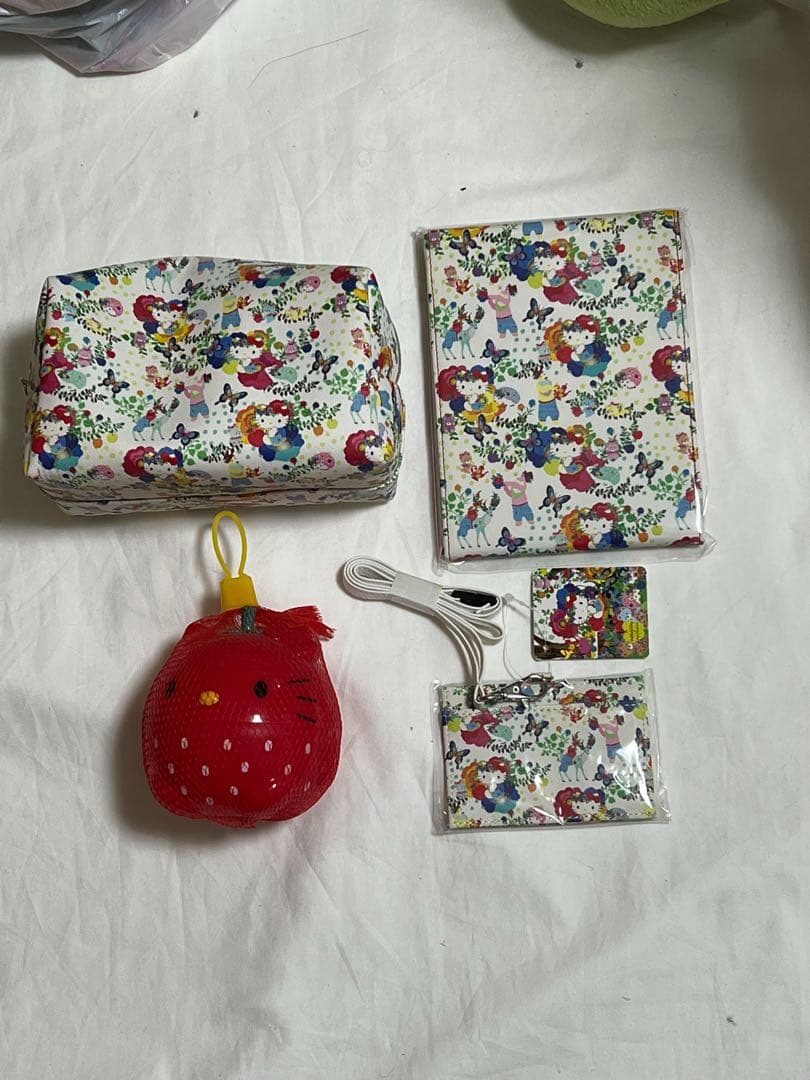 匿名配送/ハローキティ グッズ110点セット 当時物