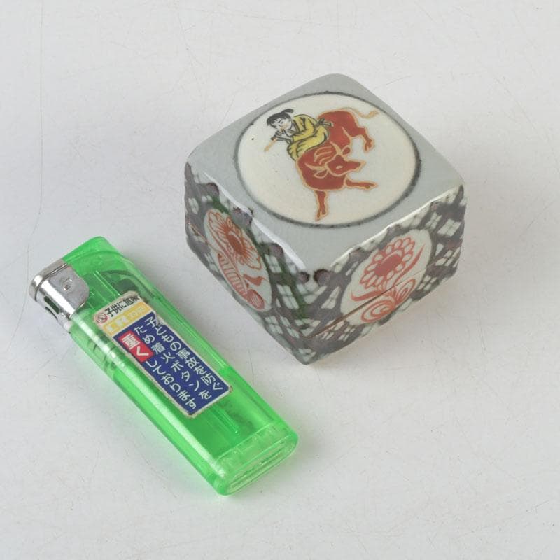 茶道具　萬古焼　加賀瑞山造　干支牛人物牧童文　角香合　共箱　V　9688