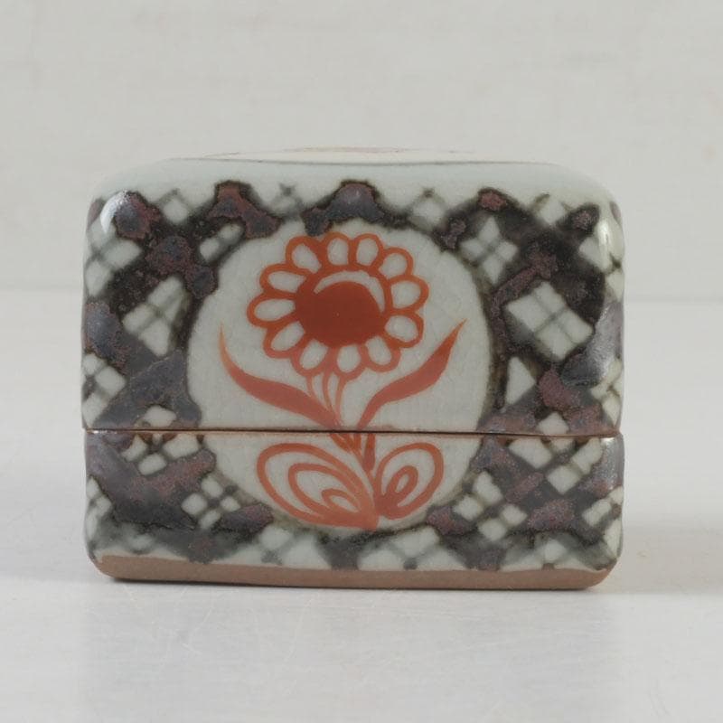 茶道具　萬古焼　加賀瑞山造　干支牛人物牧童文　角香合　共箱　V　9688