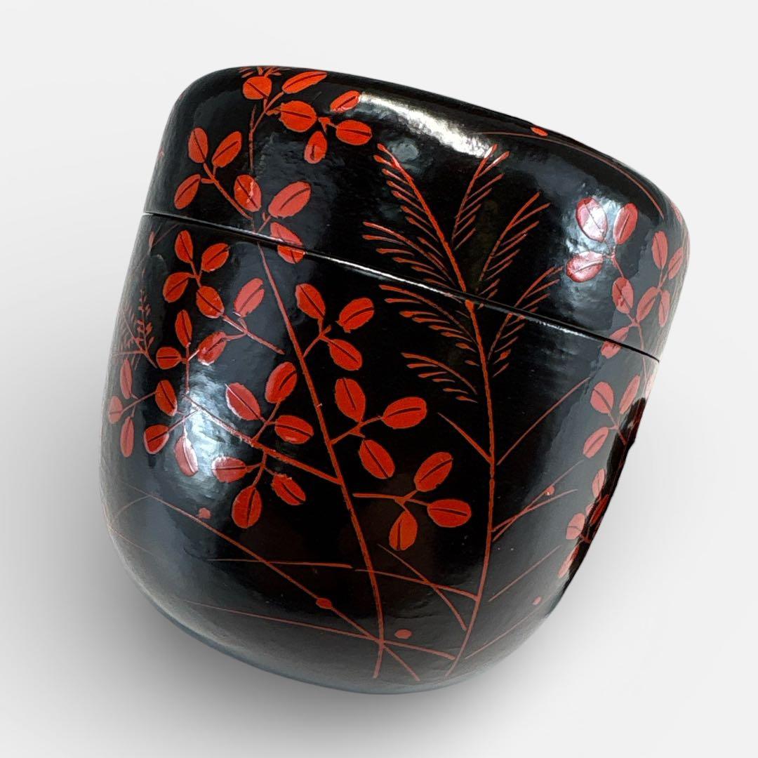 【中古品】前端春斎造　秋草蒔絵一閑塗黒棗（共箱）USED〈税込•送料込〉