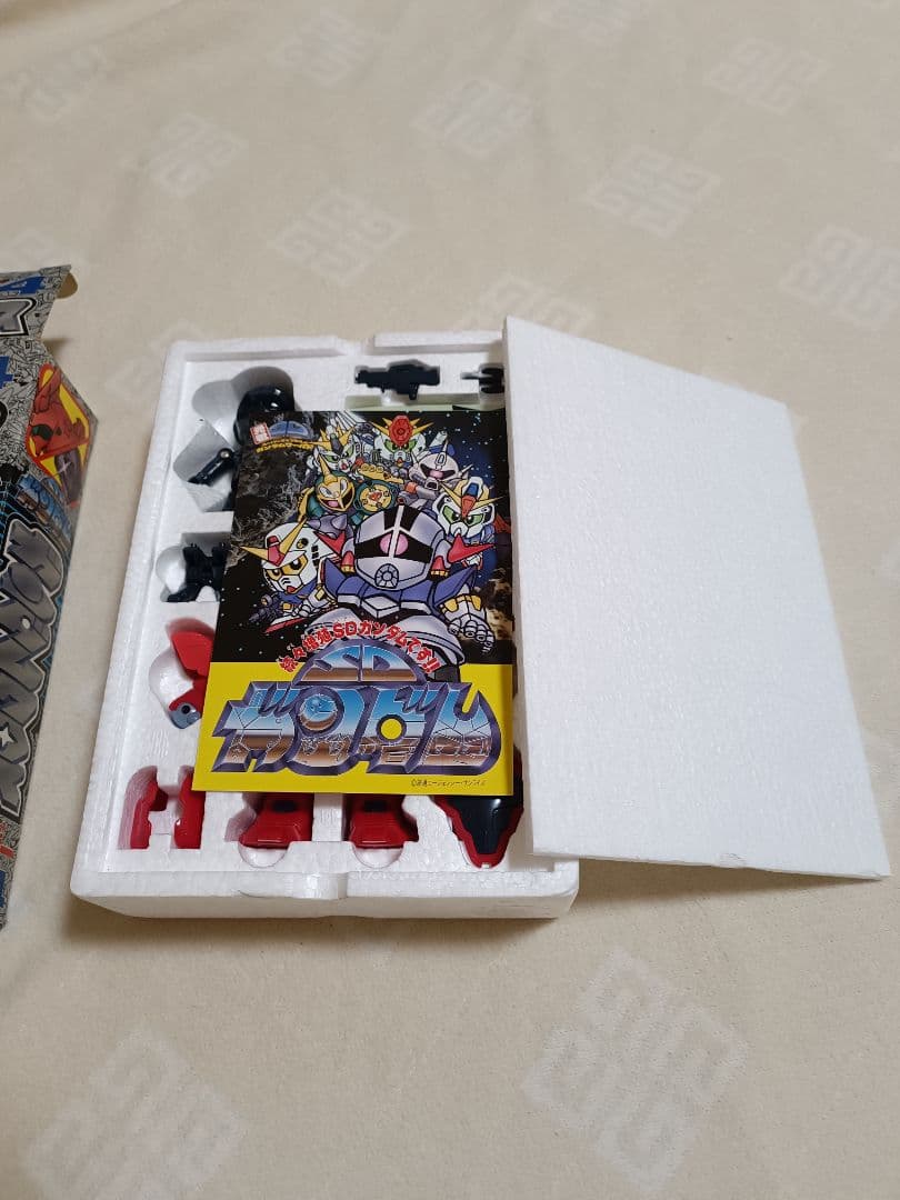 SDガンダム　ガンダムクロス　サザビー　完品　シール未使用品
