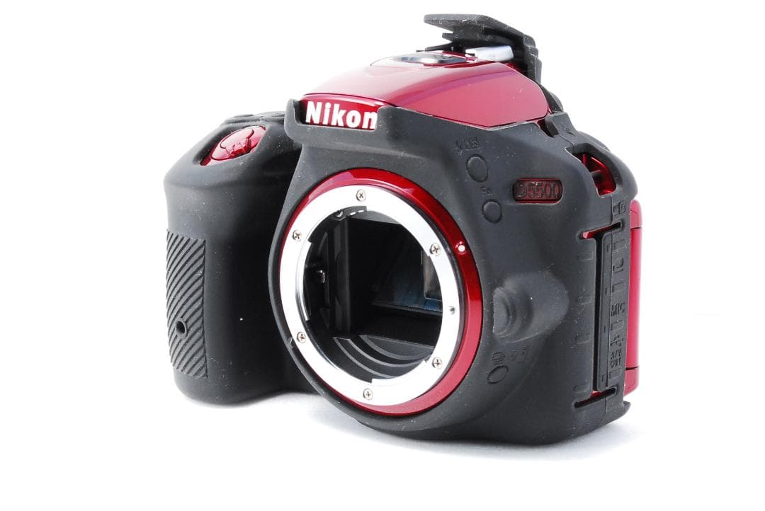 ✨希少色✨ Nikon ニコン D5500 Wi-Fi搭載 一眼レフカメラ
