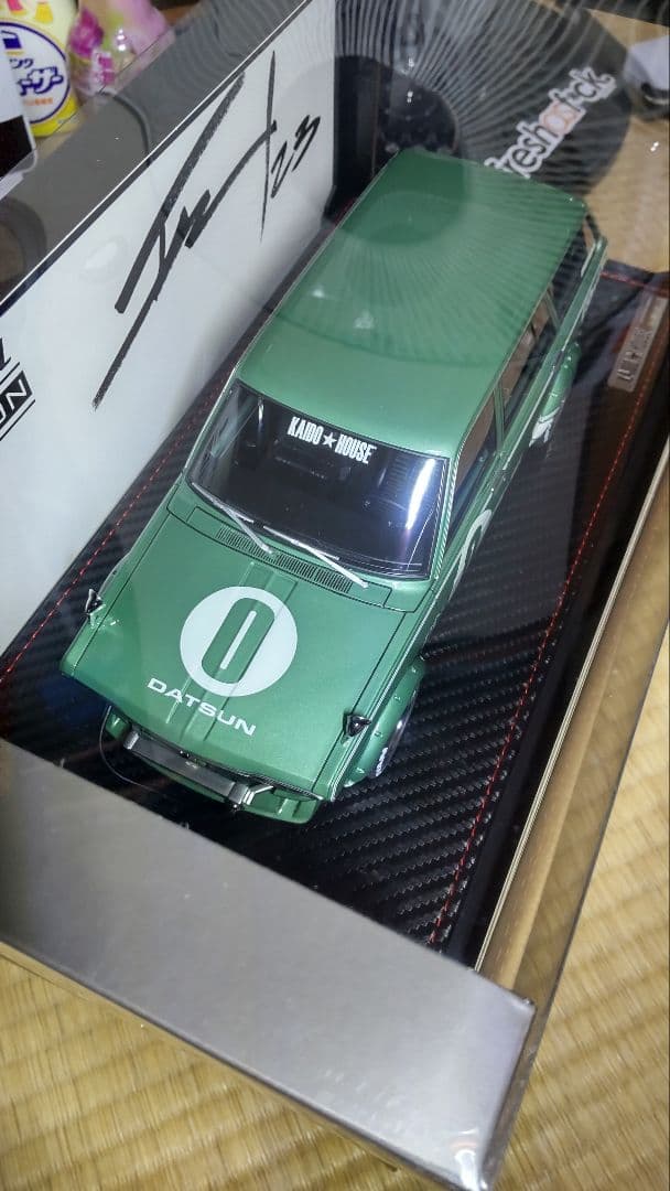 ミニカー 1/18 Datsun 510 Wagon With Mr. Jun Imai