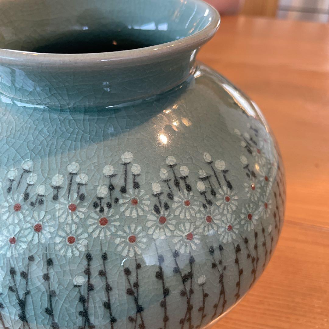 青磁花瓶　韓国の窯元で購入　値下げしました❗️