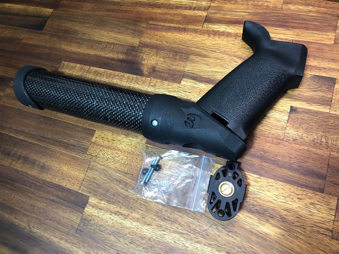 M4 トイガン　ユニバーサルAEGカーボンファイバータンクスタイルストック。