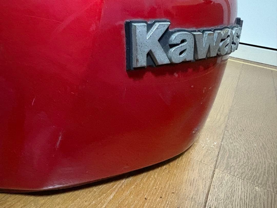 カワサキ　ZRX400 フューエルタンク　コック　ゲージ付き